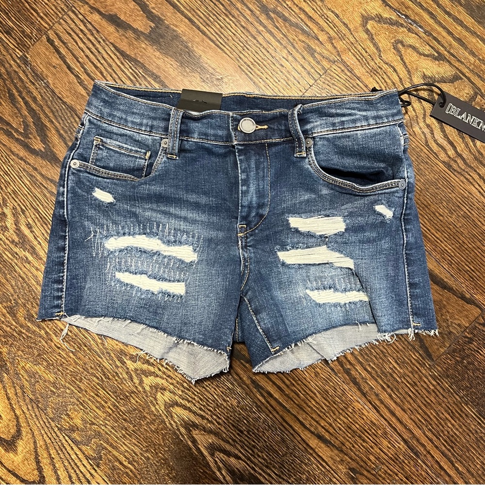 NWT Blank NYC Distressed Classic Cut-Off Short 25 The Essex Jersey Girls